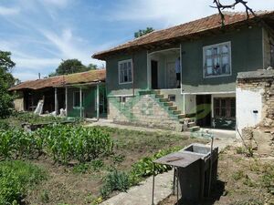 House and outbuildings, Krivnia village, Varna district