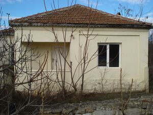 Cozy 2-BED house near Elhovo