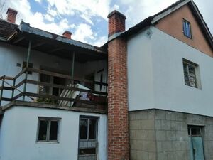 I am selling a house in the village of Jajcic-Ljig