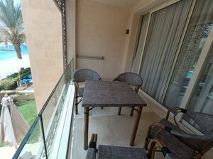 Stylish 2-Bedroom Apartment with Pool View in Hurghada