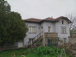 Solid property for sale in VT in the village of Ovcha Mogila