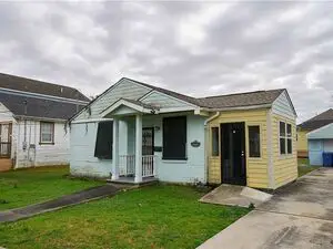 This 3-bedroom, 3-bathroom home