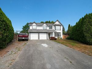 Spacious And Gorgeous 4Bed Family Home For Rent