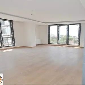 2+1 apartment for sale in Beylikduzu Istanbul