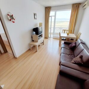 New! Sunny Day 6 1 bedroom 30 000