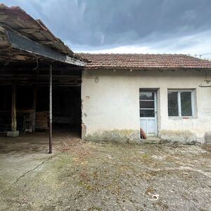  Rural House, House for guests, large garden and many outbui