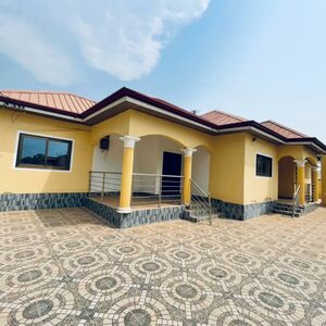 Exexutive 3Bedroom House @ Kakeside