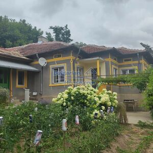 One-story renovated house municipality of General Toshevo